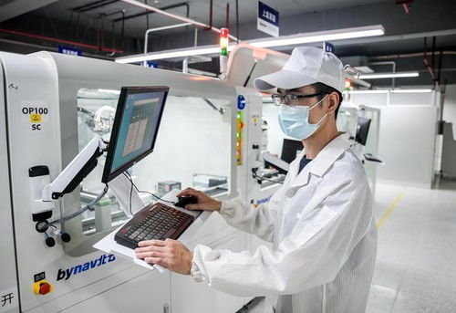 北斗高精度定位 讓智能汽車更聰明，與世界同行